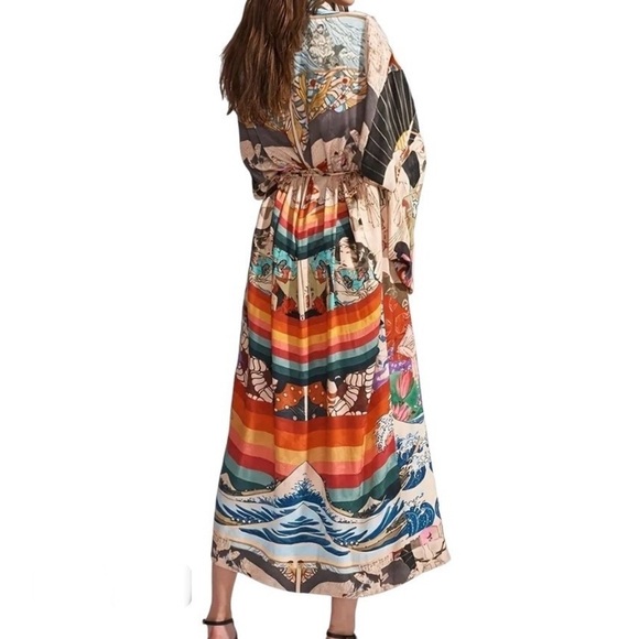 Asian Inspired Print Kimono with self tie belt - Picture 5 of 12